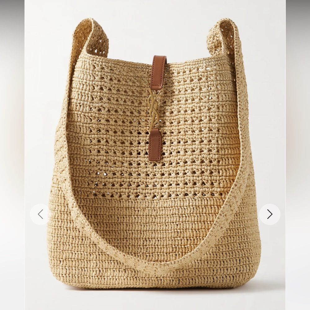 Saint Laurent NWT LE 5 A 7 RAFFIA BAG
BRAND NEW NEVER USED